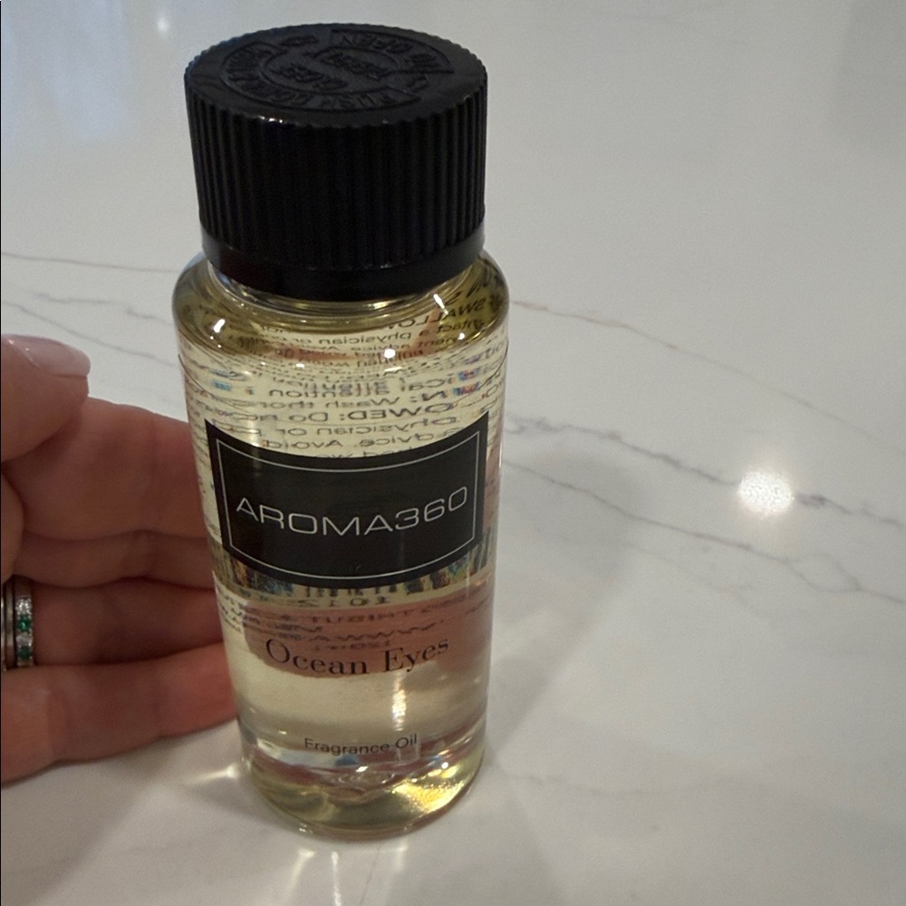 Aroma360 Ocean Eyes Fragrance Oil - Clear brand new sealed bottle